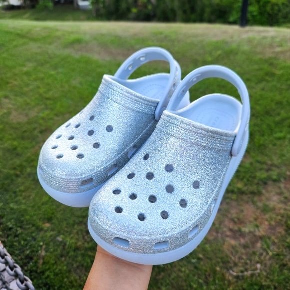 CROCS Other - Crocs Kids Platform Glitter Clog Silver Gray Size 2 Slip on Comfy Lightweight